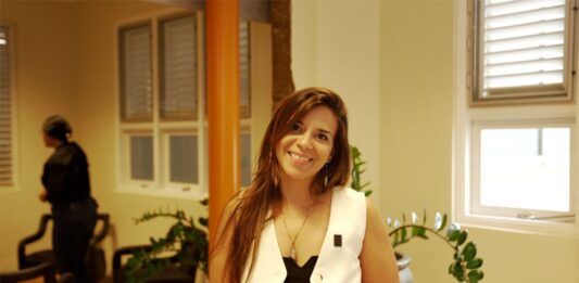 Fundacion pa Desaroyo y Empoderamento Psicosocial ta conecta bon comun cu sostenibilidad