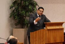 Di parti di parlamentario AVP, John Hart: Ley di trafico mester manda señal mas fuerte pa cambio di comportacion: Mester adapta e Landverordening Wegverkeer