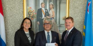 Prome Minister Eman y Minister Wyatt-Ras ta anuncia dos ley historico: Cuido mas structural pa hende grandi y muchanan vulnerabel