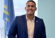 Gobierno cu apelacion na comercio pa participa den un fecha di orguyo y celebracion nacional