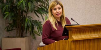 Parlamentario Jennifer Arends-Reyes: Momento a yega pa mayor siguridad riba beach cu introduccion di lifeguards