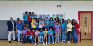 Parlamentarionan Evelyn Wever-Croes y Edgard Vrolijk ta impresiona con St. Franciscus College ta preparando pa Dia di Betico