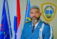 Altocomisario Ramon Arnhem ta pidi trankilidad tras di incidente lamentabel na Pos Abou: Investigacion ta den man di Landsrecherche