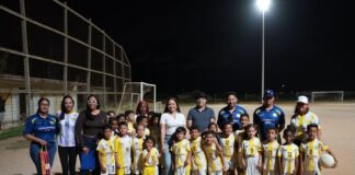 Minister Gerlien Croes: Veld di S.V. San Luis Deportivo ta ricibi su luznan LED, y e club ta celebrando 60 aña di existencia