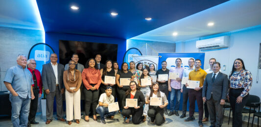 Minister Geoffrey Wever: 15 Brokers a certifica como Declarant pa por acelera importacion y exportacion, asina fortificando economia di Aruba