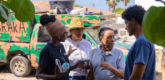 Accion di Bario na Companashi: Enfoke integral pa comunidad y bienestar di mascota