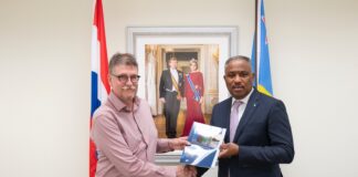 Minister Dowers ta enfatisa importancia di integridad pa un clima di negoshi fuerte na Aruba
