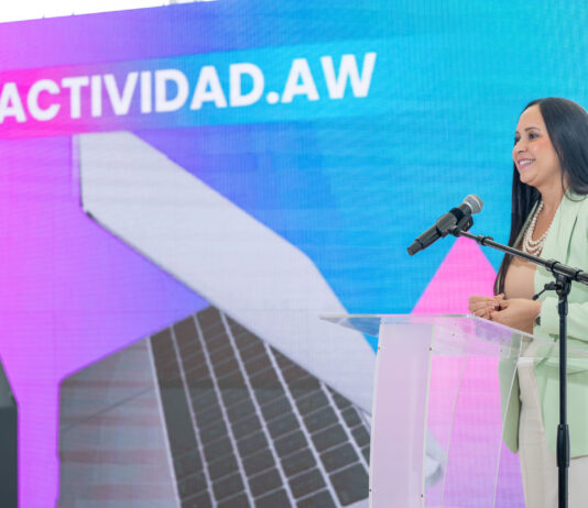 Minister di Innovacion, mr. Gerlien Croes, ta lansa plataforma nacional digital actividad.aw