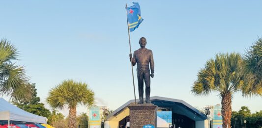 Parlamentario Xiomara Maduro: Minister Mike Eman mester honra historia di Aruba cu respet y berdad: No por pretende di stuf Betico Croes fo’i memoria di nos pueblo