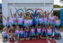 Atletanan hoben di gimnasia di bishita na Comite Olimpico Arubano: COA a ricibi bishita di club di gimnasia Perla Gymnastics