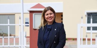 Lider di Fraccion di AVP, Jennifer Arends-Reyes na audiencia regular cu Gobernador