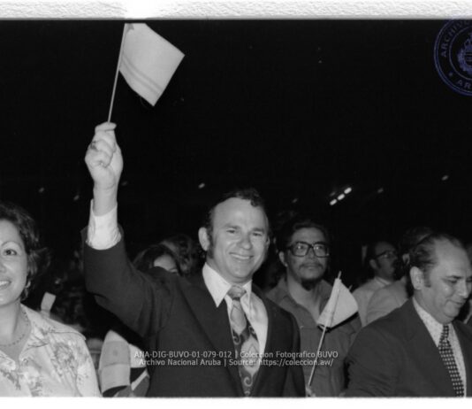 Movimiento Electoral di Pueblo (MEP) y su rol den identidad Arubano durante 55 aña