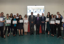 Minister di Husticia presente na entrega di certificadonan di capacitacion huridico