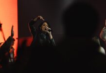 Artista internacional di gospel Chantal Huybregts na Aruba