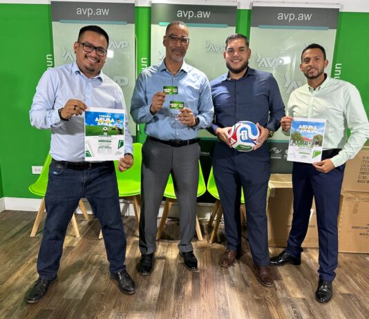 Diadomingo awo Partido AVP lo celebra Dia di Himno y Bandera hunto cu su pueblo