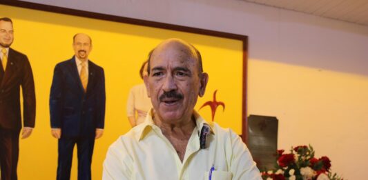 Nel Oduber: Si Evelyn Wever-Croes no a firma cu Hulanda, ni abo ni bo famia por a come!