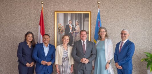 Encuentro diplomatico ta habri dialogo riba oportunidad economico nobo pa Aruba