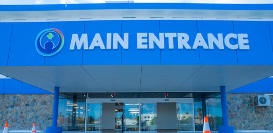 Apertura ceremonial di entrada principal: Horacio Oduber Hospital a marca un logro importante den su inversion