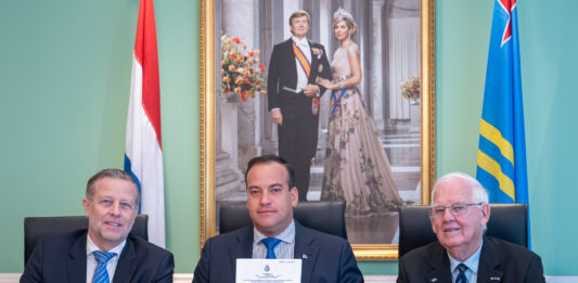 Minister Geoffrey Wever ta anuncia Presidente nobo di Banco Central di Aruba