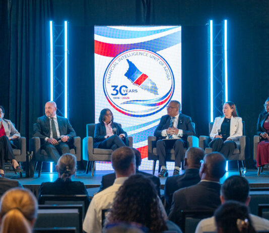 30 aña di lucha contra crimen financiero: FIU Aruba ta para firme pa transparencia y siguridad financiero