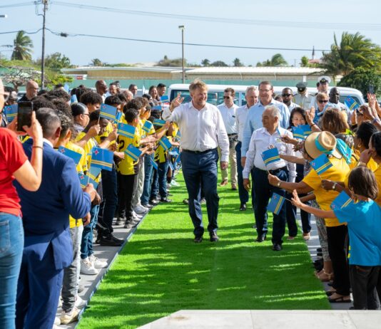Bishita na Fundacion Movemiento ta Bida: Enfoke riba adulto mayor y cohesion social