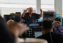 Orkesta Nacional bou direccion di Frankil Granadillo cla pa resona den gran forma nos Himno Nacional