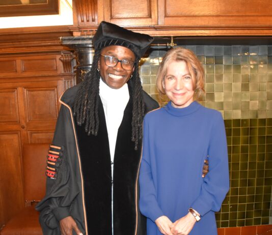 Minister Schwengle a atende “Oratie”di Francio Guadeloupe