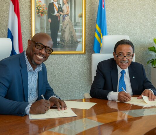 Aruba y St. Maarten a firma LOI pa fortalece colaboracion di kadaster
