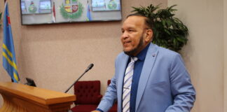 Parlamentario Endy Croes: Castigo maximo a subi di 4 pa 8 aña! Pabien na Edgard Vrolijk y Rocco Tjon cu e ley di roekeloos rijden