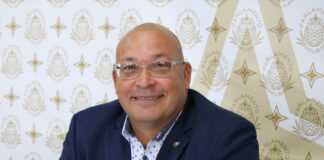 Parlamentario Edgard Vrolijk na Minister Gerlien Croes: Minister tin cu duna cuenta: Transparencia no ta un opcion, e ta un obligacion legal