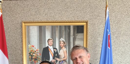 Minister Cicilia: Aruba tin potencial pa bira un “living lab” pa vuelo electrico