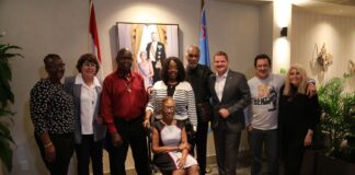 Aruba ta rindi homenahe na Julio Bernardo Euson cu mural special en conexion cu Celebracion Nacional