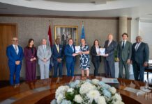 Minister Gerlien Croes: Comision di Evaluacion ta presenta evaluacion intermedio di cooperacion di reforma na Aruba