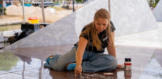 Trabounan di mantencion na Monumento 18 di Maart den preparacion pa celebracion nacional