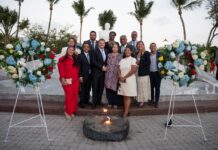 Ceremonia protocolar na Monumento Plaza 18 di maart : Lo sigui honra lucha historico pa autodeterminacion di Aruba