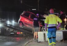 Señora herida den boksmento riba Avenida Milo Croes