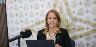 Evelyn Wever-Croes: Aruba ta na un momento decisivo pa cu turismo: High value, low impact of mas di e mesun cos?