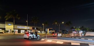 POLIS DI ORANJESTAD DURANTE CONTROL A DUNA 38 BOET