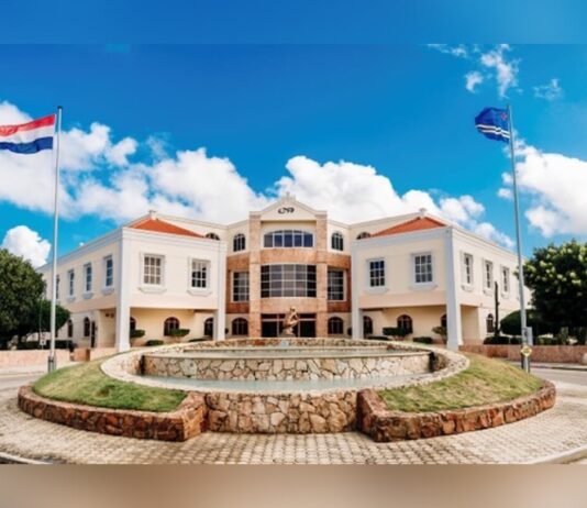 Surplus fiscal impulsa door di un economia creciente