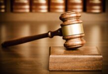 Abogado ta haya cu mester declara sospechoso di inmoralidad liber