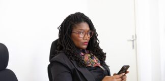 Miembro di Parlamento pa AVP, Otami Thomasia: AWSS bou di lupa: progreso mester bay hunto cu responsabilidad