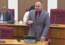“Aruba ta sofoca den su mes crecemento” Eduard Pieters ta bati alarma riba desaster di desperdicio y falta di vision di gobierno