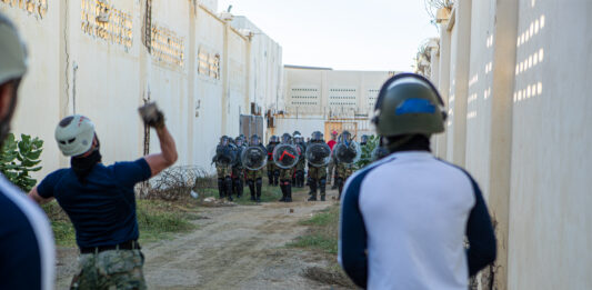 CARMIL, KPA, y KIA ta practica de-escalacion durante disturbio civil