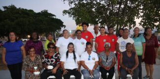 Actividad “Un Atardi Ameno” a reuni comunidad 60+ di Bario Mabon