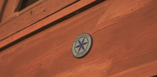 Prome Minister Mike Eman ta reafirma compromiso pa restauracion di herencia historico na Bernhardstraat