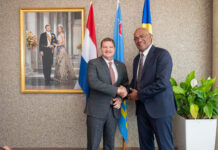 Aruba a ricibi bishita di Presidente di Gobierno New Caledonia: Encuentro pa reenforsa lasonan enfoca riba colaboracion y sostenibilidad