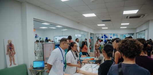 Bo ta hoben y ta desea un futuro den cuido medico: HOH Academy tin su opendag pa futuro profesionalnan