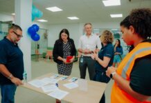 Hoben cu aspiracion den cuido medico inspira: Mas di 300 studiante a asisti di cuater “open dag” na HOH