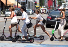 Minister Dowers ta tuma accion coordina pa restablece orden y siguridad den trafico