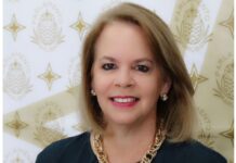 Evelyn Wever-Croes: nos kier mas turista na Aruba, of nos kier mas balor di turismo?